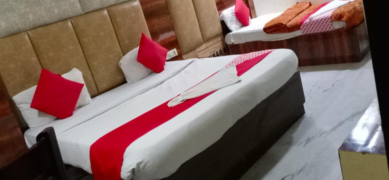 Hotel The Caves Near Igi Airport Nowe Delhi Zewnętrze zdjęcie